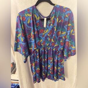 Dear Scarlett Blue and Orange Floral Top